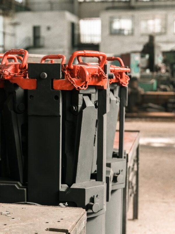 factory-hall-with-equipment-machines_140725-1528